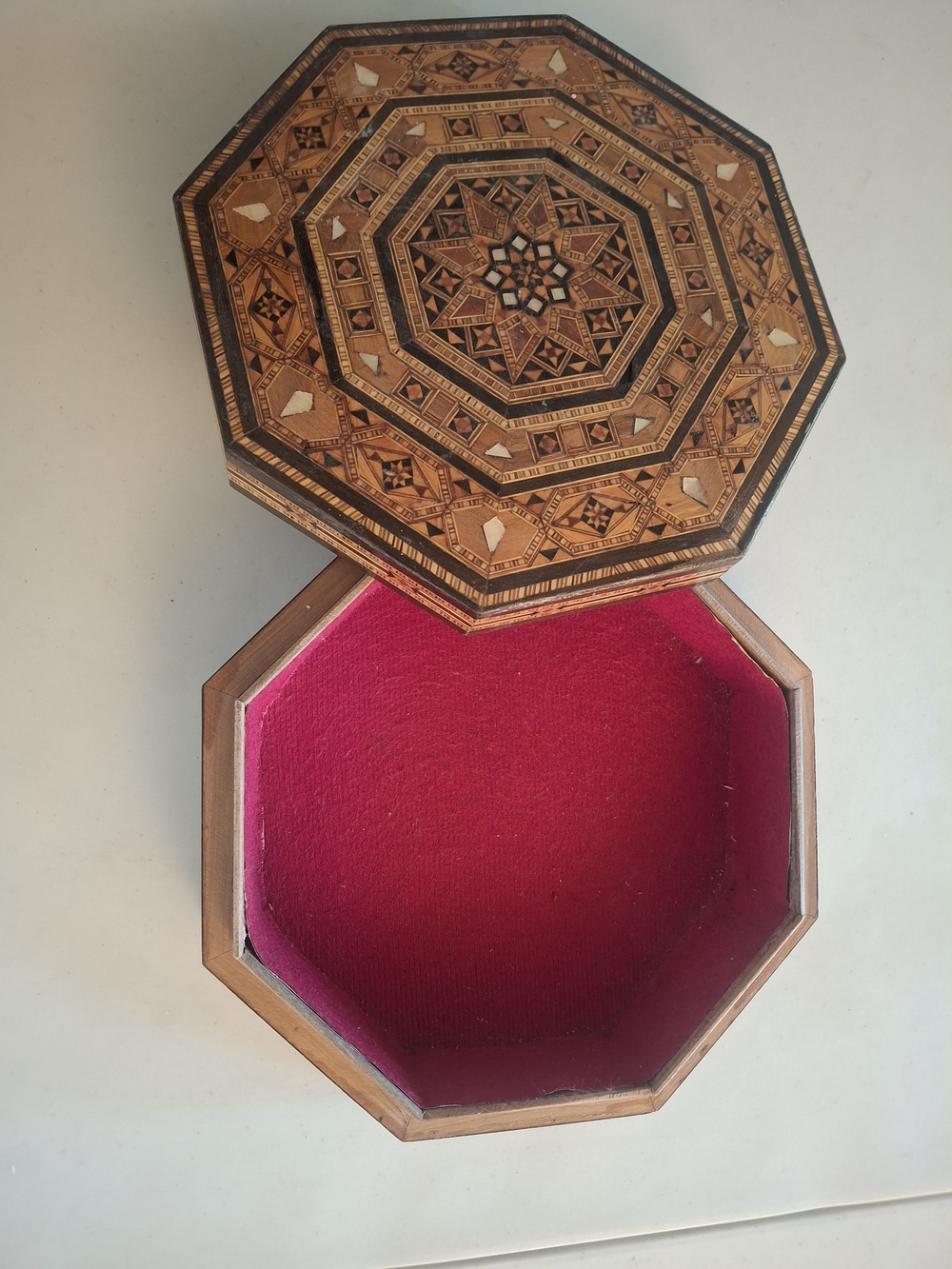 Octagonal Inlaid Wood Decorative Box - Intricate Geometric Design - Picture 2 of 7